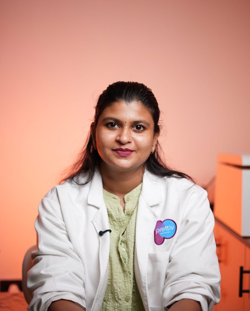 Dr-Vineesha-M-Physician-Aesthetician-Prettiv-Aesthenics-Calicut Dr. Vineesha M, an expert Physician Aesthetician specializing in skin and hair treatments at Prettiv Aesthenics clinic in Calicut.
